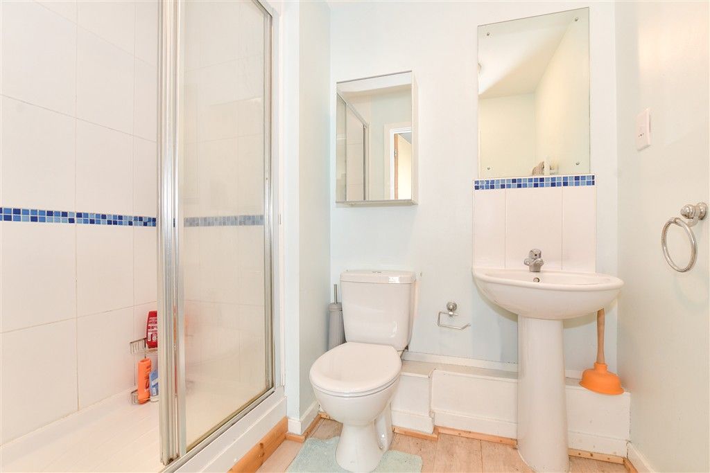 Additional image 7 of 2 bed flat for saleSpiro Close, Pulborough, West Sussex RH20