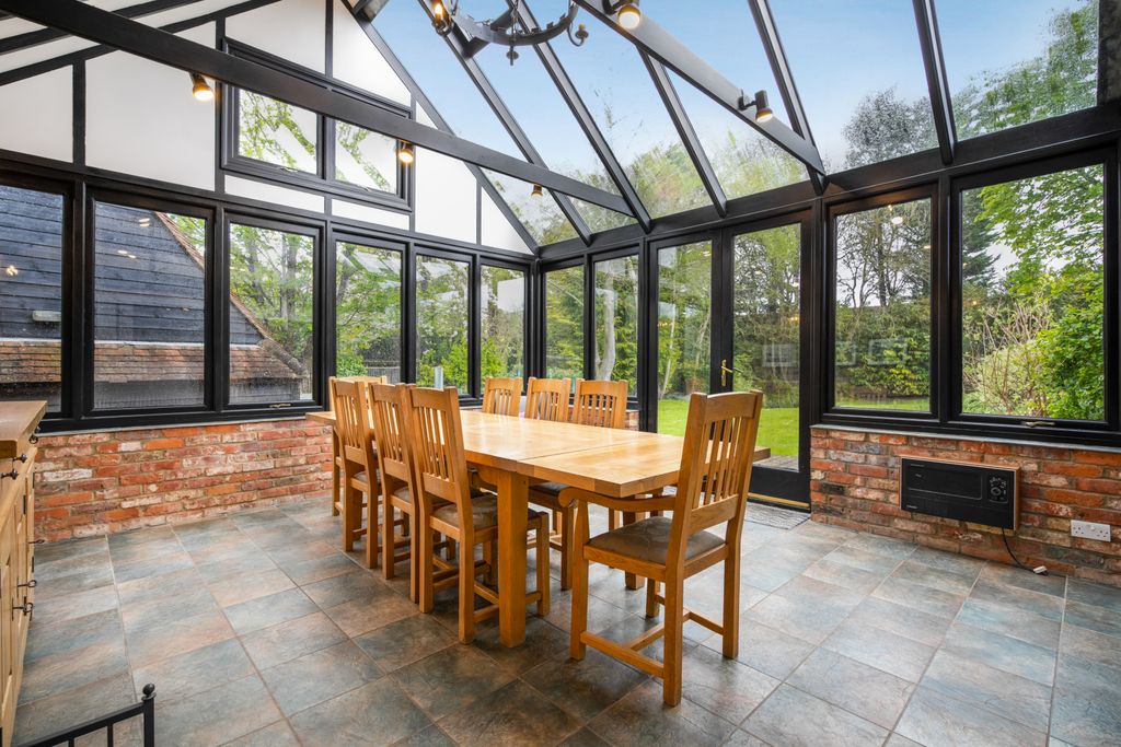 Additional image 9 of 4 bed link detached house for saleChurch Lane, Princes Risborough HP27