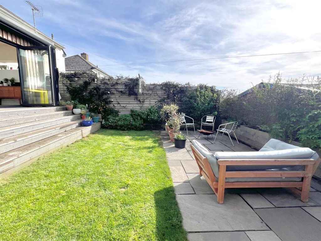 Additional image 21 of 5 bed semi-detached house for saleKings Way, Lyme Regis DT7