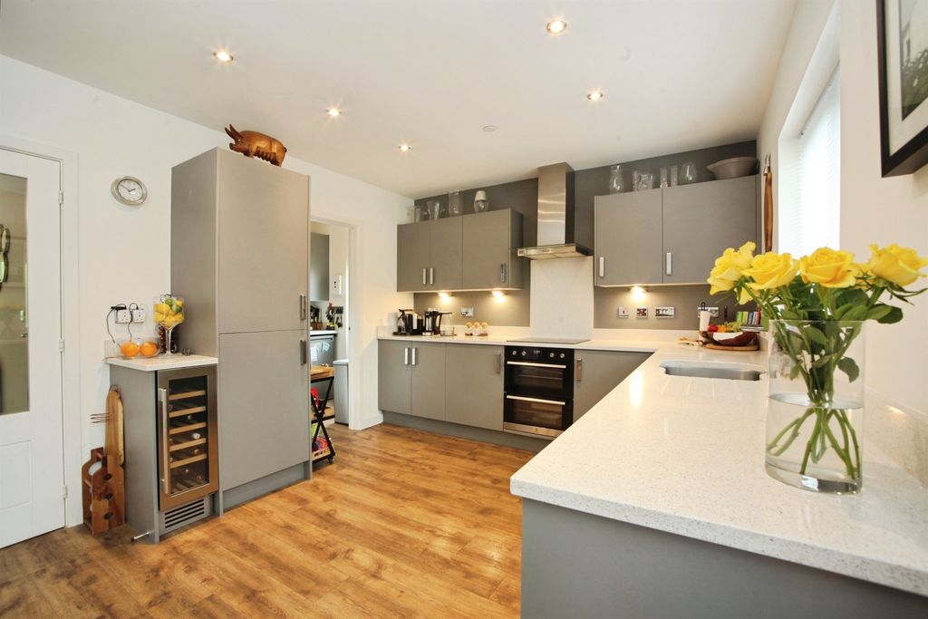 Additional image 12 of 5 bed detached house for saleMaes Cantref, Llanilid, Pontyclun CF72
