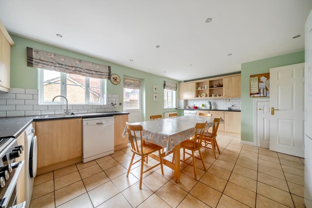 Additional image 4 of 6 bed detached house for saleNewbury, Berkshire RG14