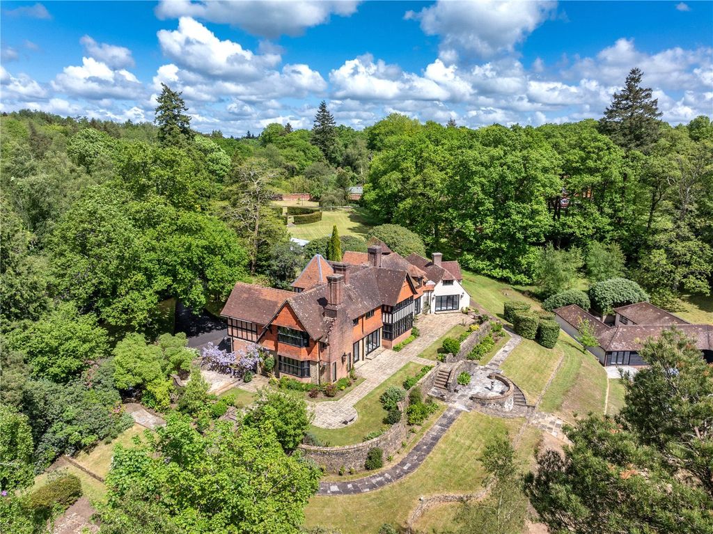 10 bed detached house for saleDurford Wood, Petersfield, Hampshire GU31 photo 2