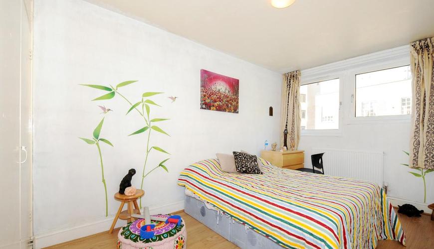 3 Bed Flat, Dodson Street, SE1, N1 7GU photo 3