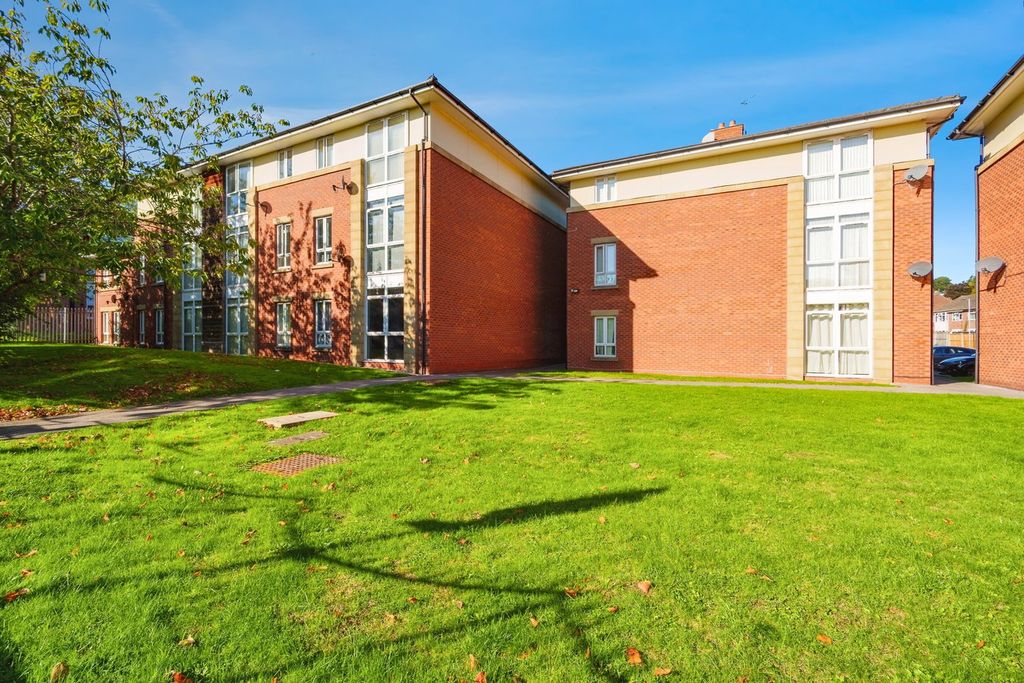 Additional image 13 of 2 bed flat for saleMayfair Court, Prenton CH43