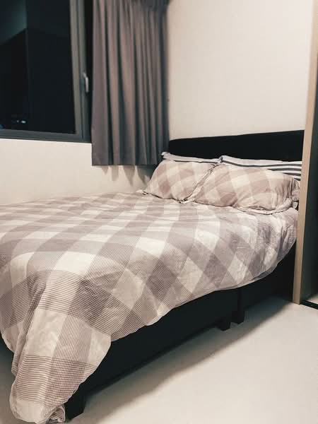 71 Oxley Rise photo 4
