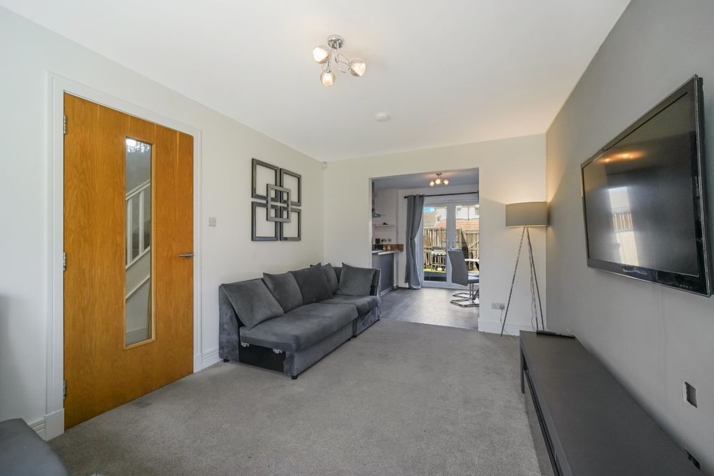 Additional image 3 of 3 bed terraced house for saleBurnbrae Road, Midlothian, Bonnyrigg EH19