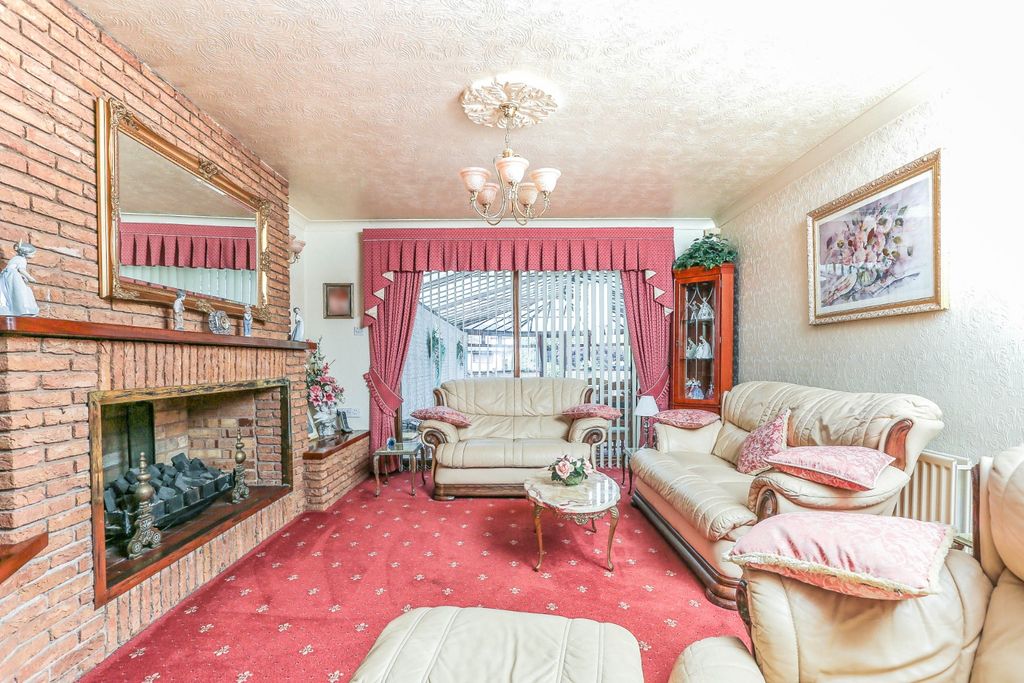 Additional image 5 of 5 bed detached house for saleRutherford Glen, Whitestone, Nuneaton CV11