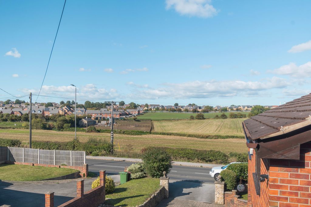 Additional image 23 of 4 bed detached house for saleKnottingley Road, Pontefract WF8