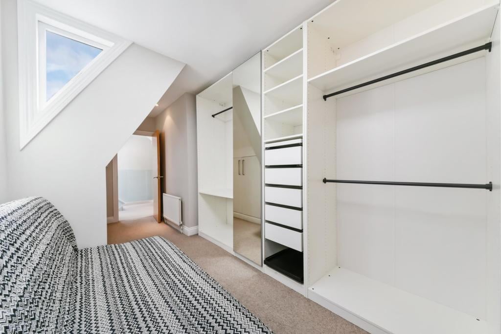 4 Bed Terraced House, Warren Mews, W1T, N1 7GU photo 4