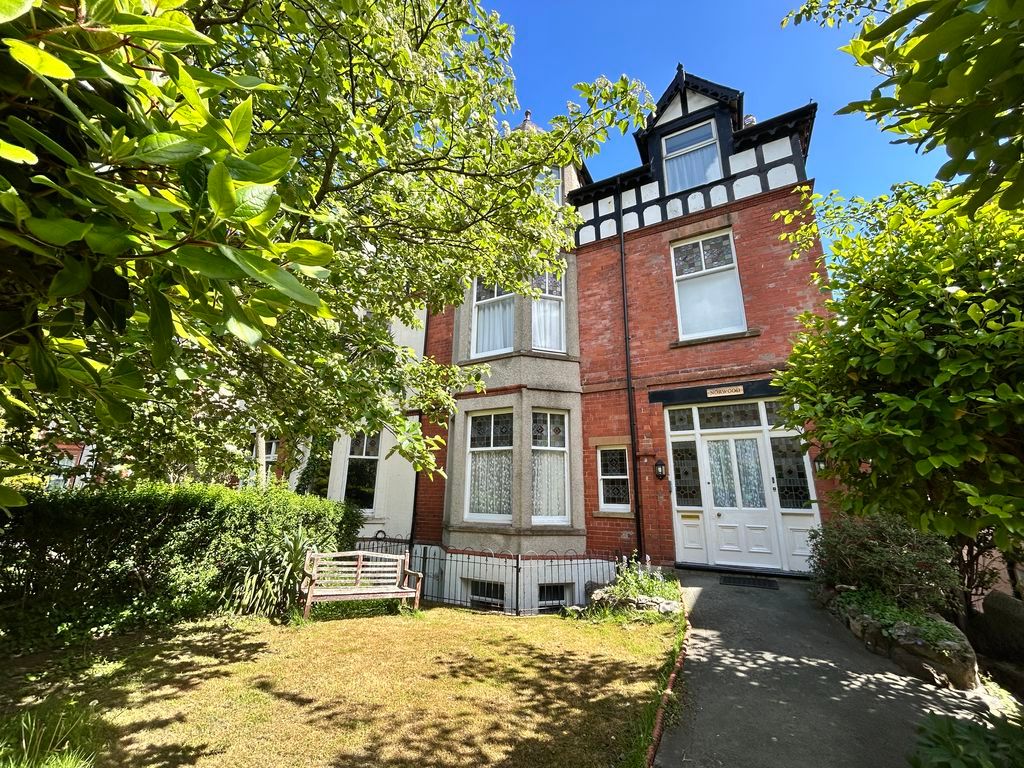 2 bed flat for sale29 Abbey Road, Llandudno LL30