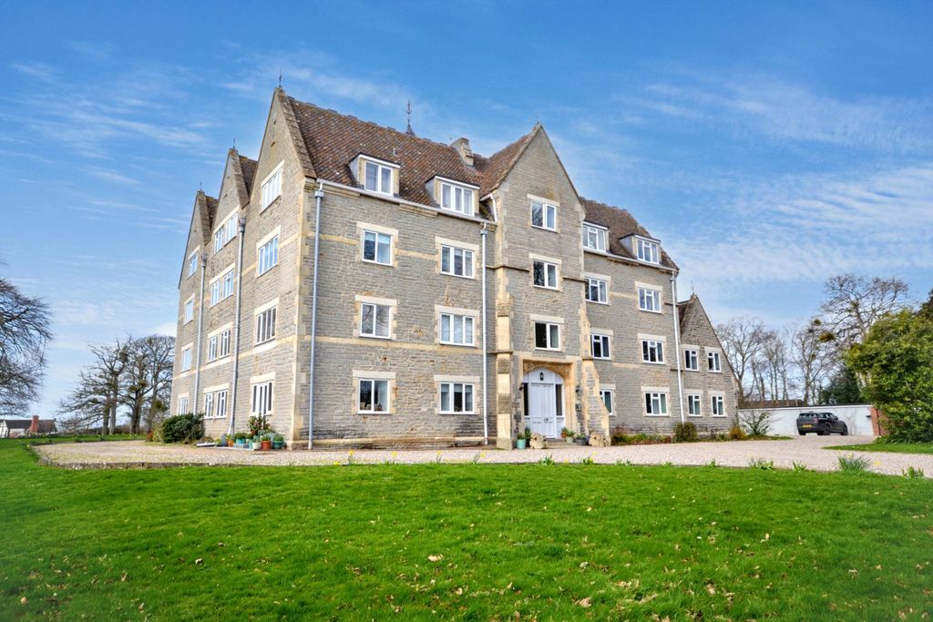 3 bed flat for saleTwyning Manor, Twyning Tewkesbury, Gloucestershire GL20