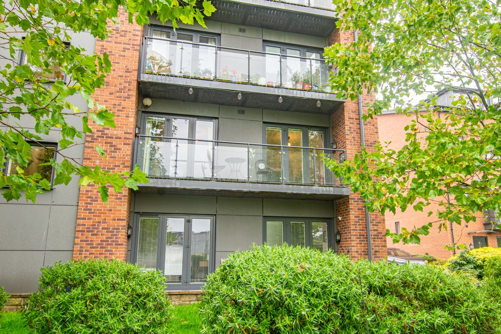 Additional image 17 of 2 bed flat for saleCable Place, Leeds LS10
