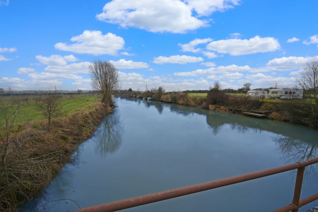 Land for saleIden Lock, Nr. Rye, East Sussex TN31