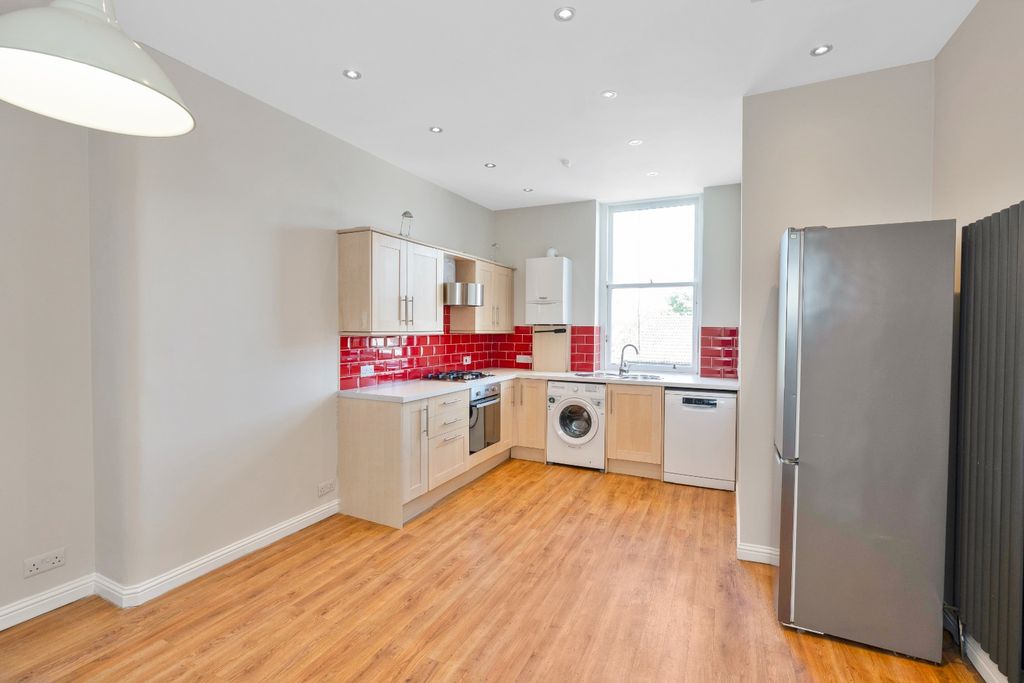 Additional image 4 of 2 bed flat for saleDownie Place, East Lothian, Musselburgh EH21