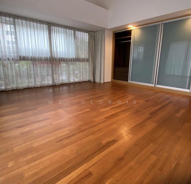 Queen's Road/ King's Road/ Tan Kim Cheng Road/ Bukit Timah photo 2