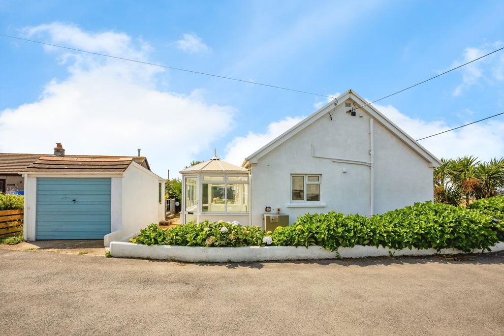 Additional image 4 of 4 bed bungalow for saleHeol Yr Esgob, Llanon, Ceredigion SY23