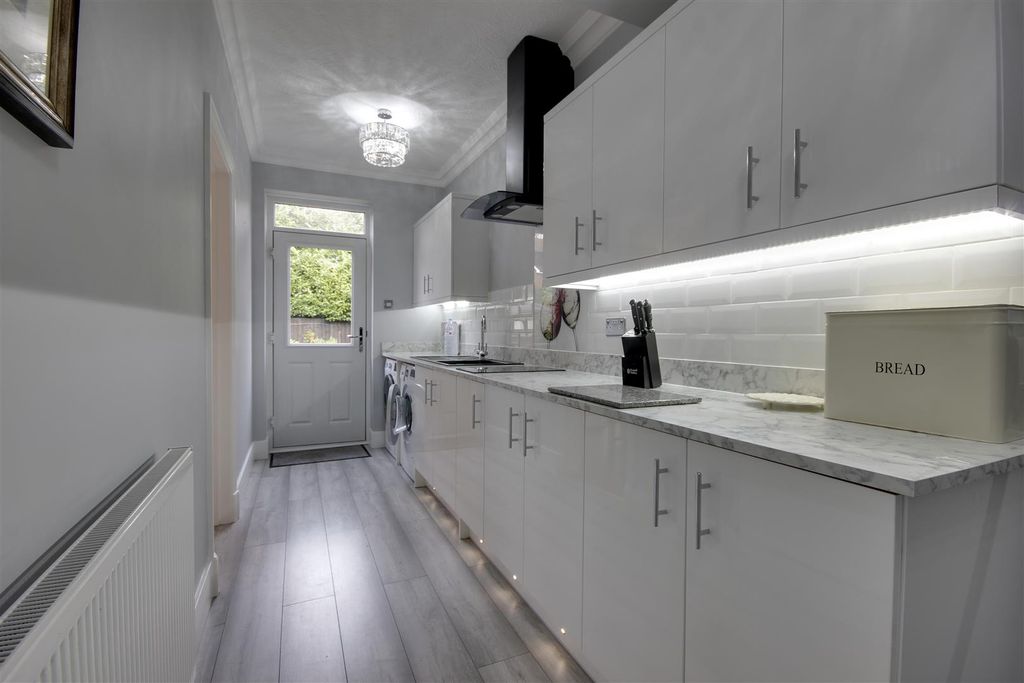 Additional image 11 of 4 bed detached house for saleThe Pickerings, North Ferriby HU14