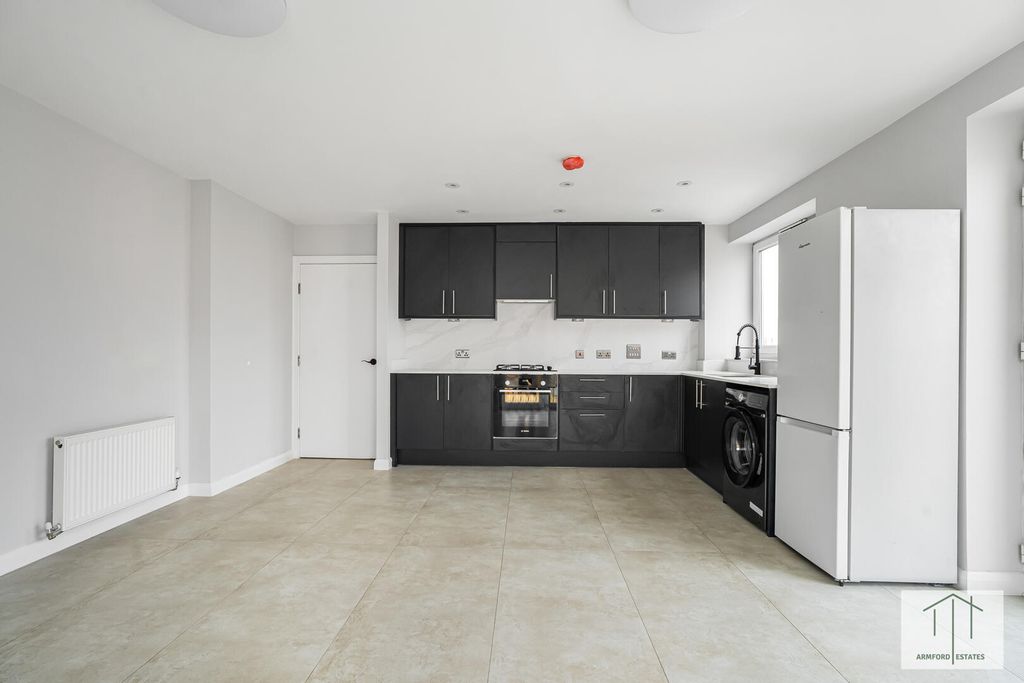 Additional image 4 of 2 bed flat for saleTaywood Road, Northolt UB5