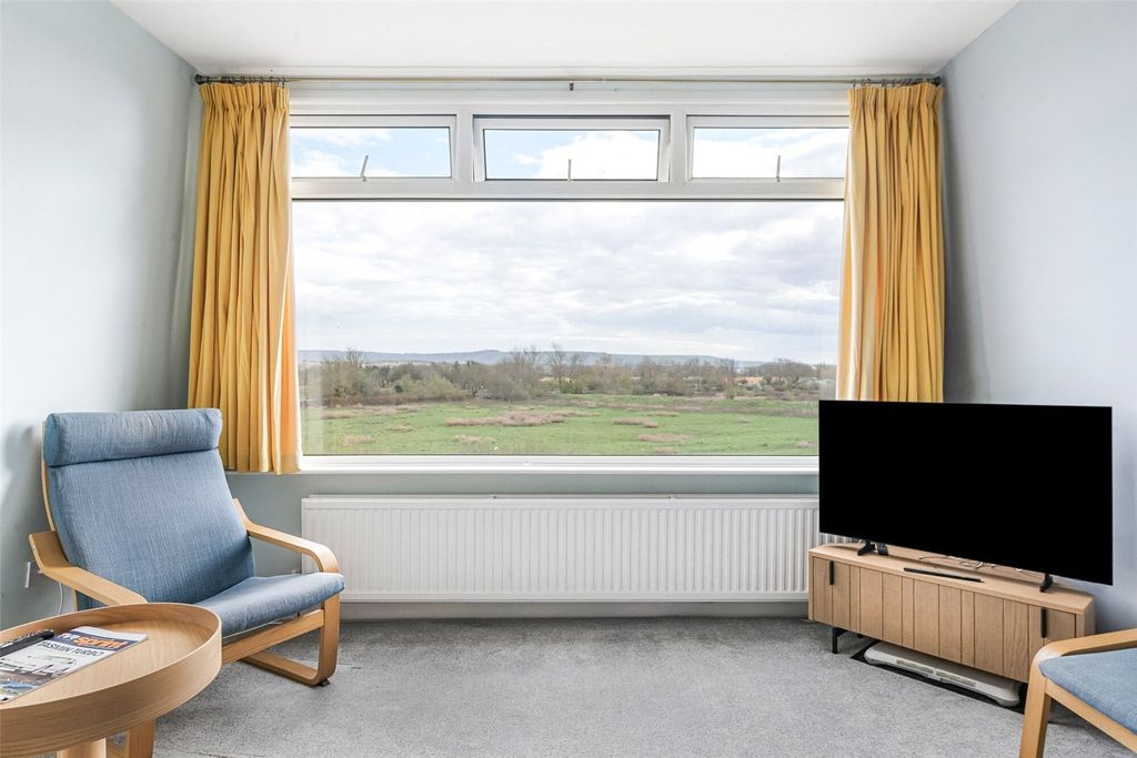 Additional image 6 of 3 bed flat for saleArun Prospect, Station Road, Pulborough, West Sussex RH20
