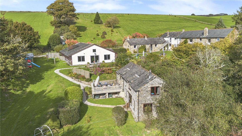 19 bed property for saleTrenewan, Looe, Cornwall PL13 photo 2