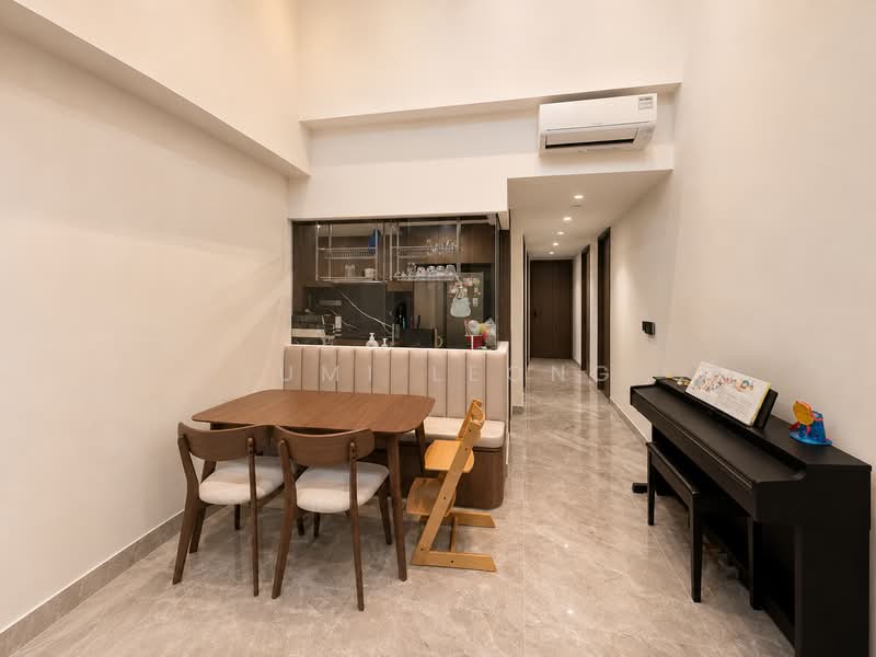 59 Canberra Drive photo 2