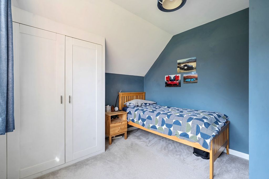 Additional image 16 of 5 bed detached house for saleGrove Road, Newbury RG14