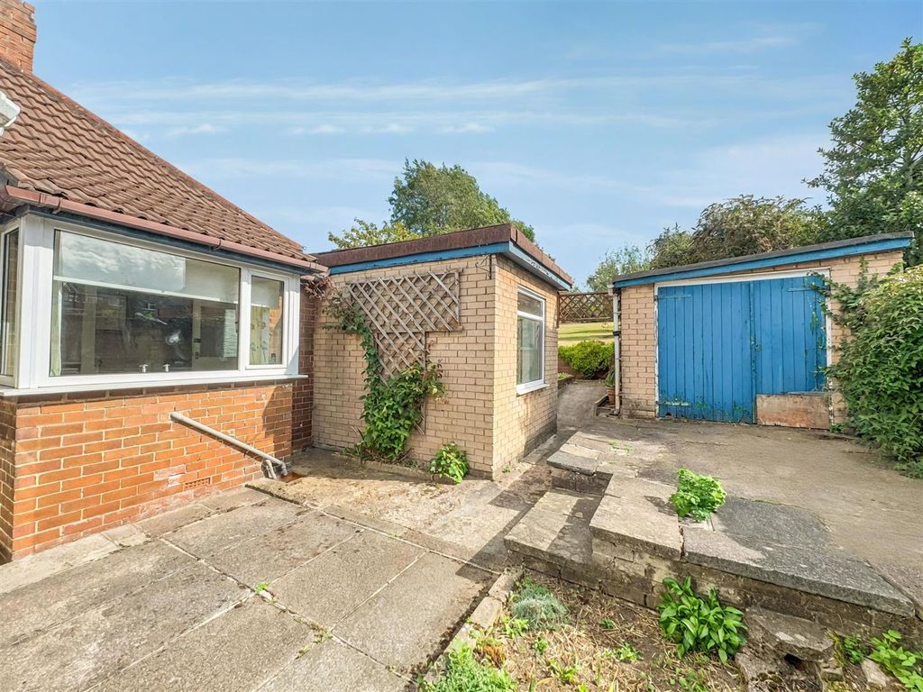 Additional image 34 of 3 bed detached bungalow for saleKnottingley Road, Pontefract WF8