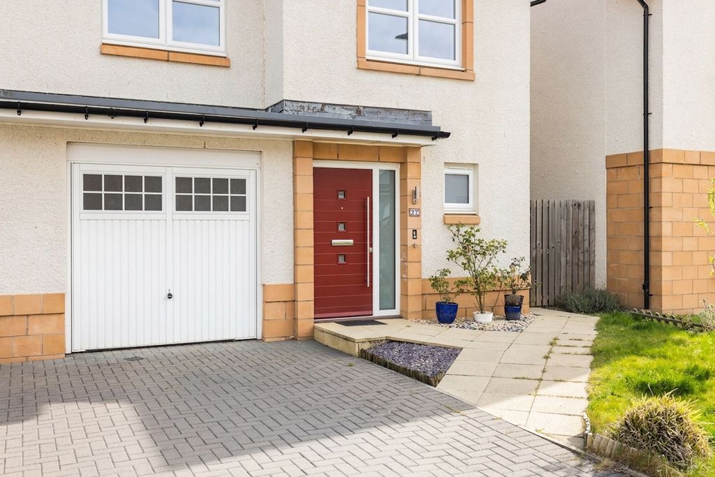Additional image 6 of 4 bed detached house for saleLongwall Crescent, Newcraighall EH21