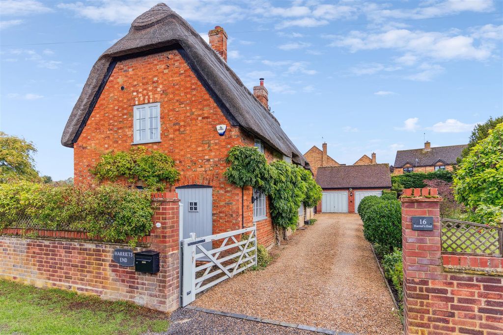 4 bed detached house for saleHigh Street, Sherington MK16