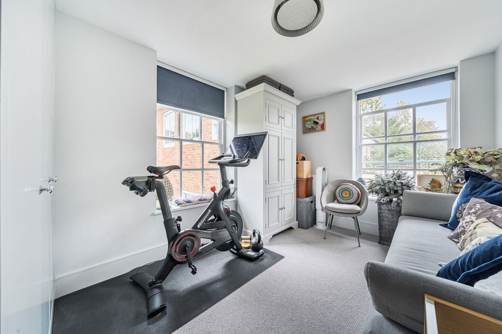 Additional image 17 of 3 bed flat for saleAdams Walk, Midhurst GU29
