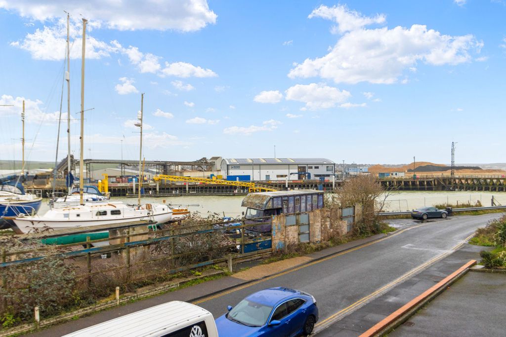Additional image 25 of 3 bed flat for saleMariners Wharf, Fort Road, Newhaven BN9