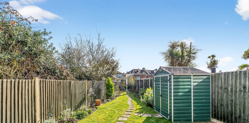 Additional image 16 of 5 bed semi-detached house for saleThurleston Avenue, Morden SM4