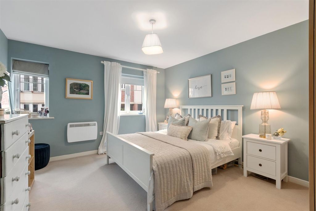 Additional image 3 of 2 bed flat for saleSchoolgate Drive, Morden SM4