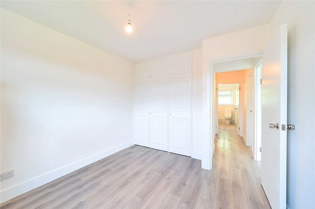 Additional image 38 of 2 bed flat for saleNigel Close, Northolt UB5