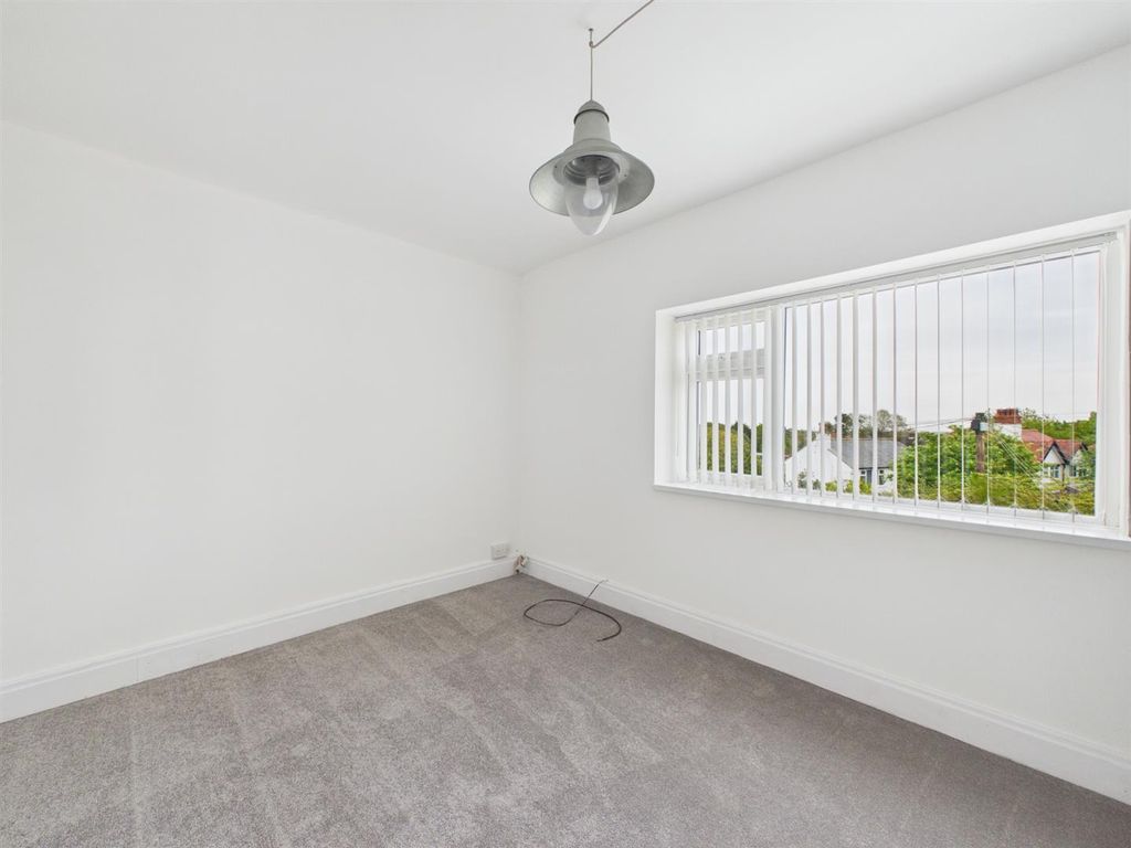 Additional image 38 of 5 bed flat for salePensby Road, Heswall, Wirral CH60