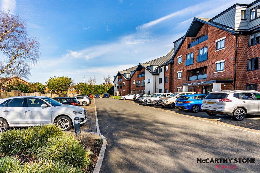 Additional image 13 of 2 bed flat for saleBurlington Gardens, Leyland PR25