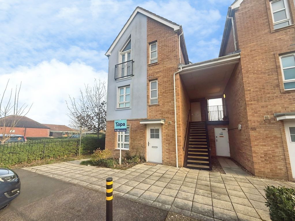 1 bed flat for salePigot Way, Lincoln LN2 photo 2