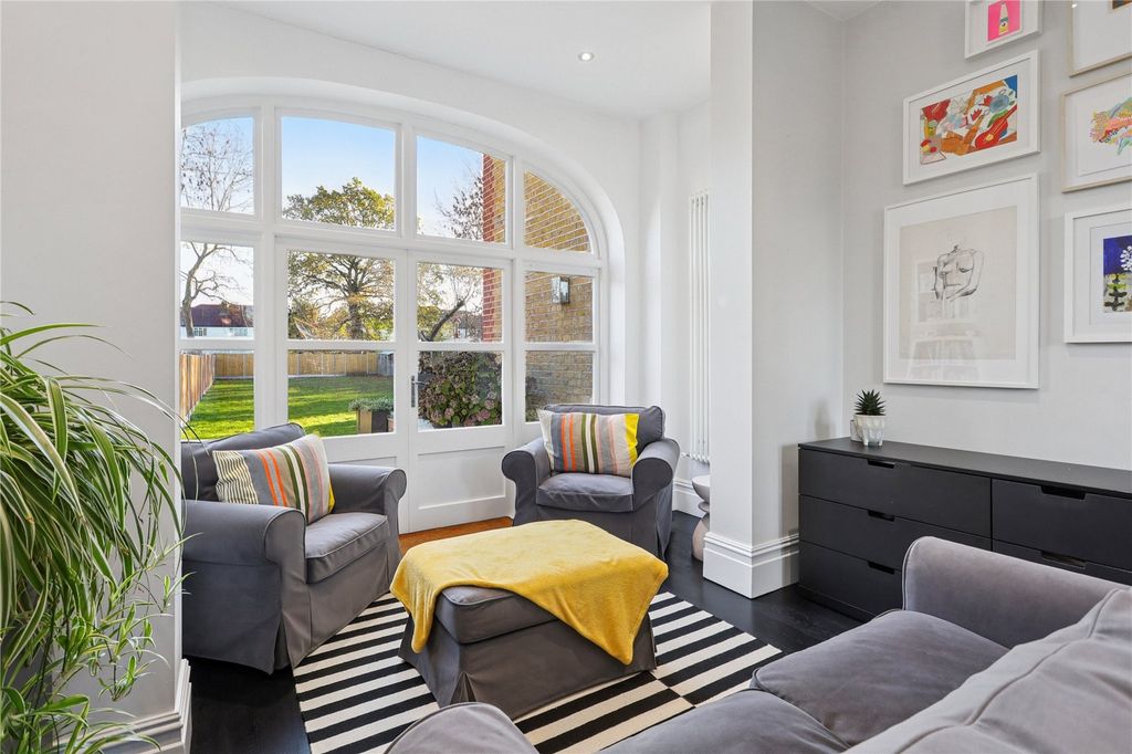 Additional image 9 of 6 bed semi-detached house for saleThetford Road, New Malden KT3