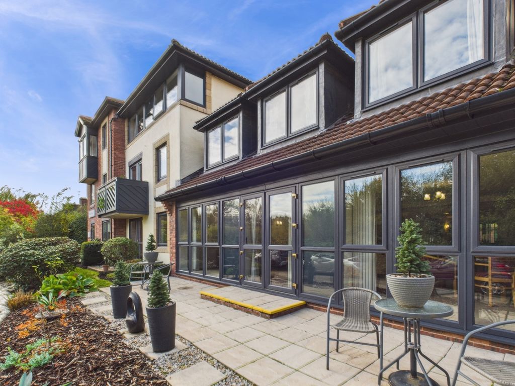 Additional image 8 of 1 bed flat for saleMere Court, Knutsford, Cheshire WA16