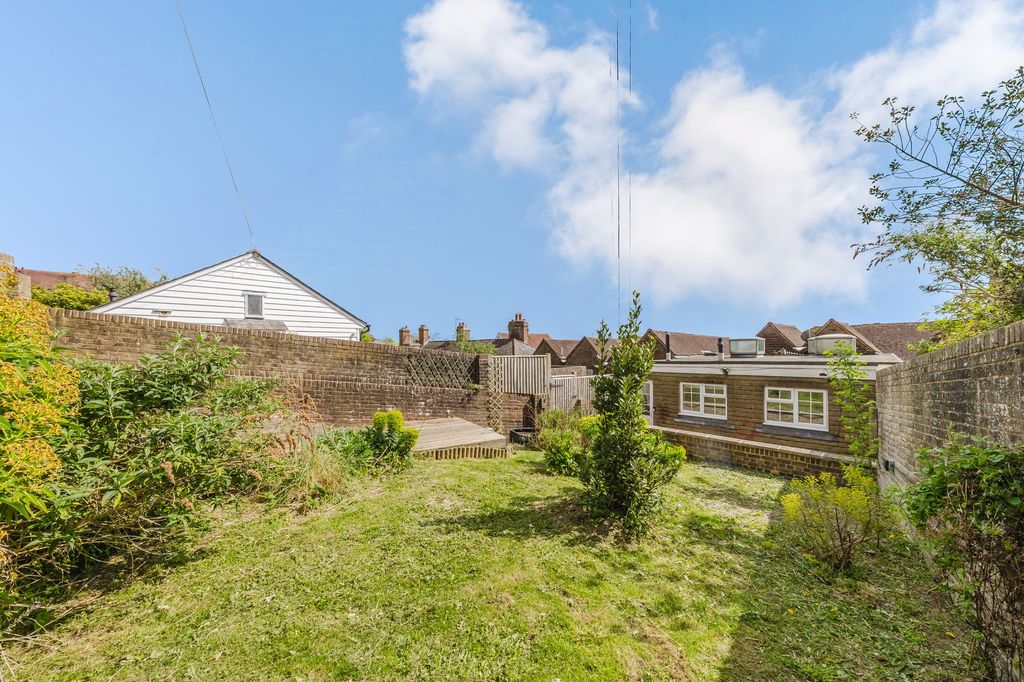 3 bed maisonette for saleSouth Street, Mayfield TN20