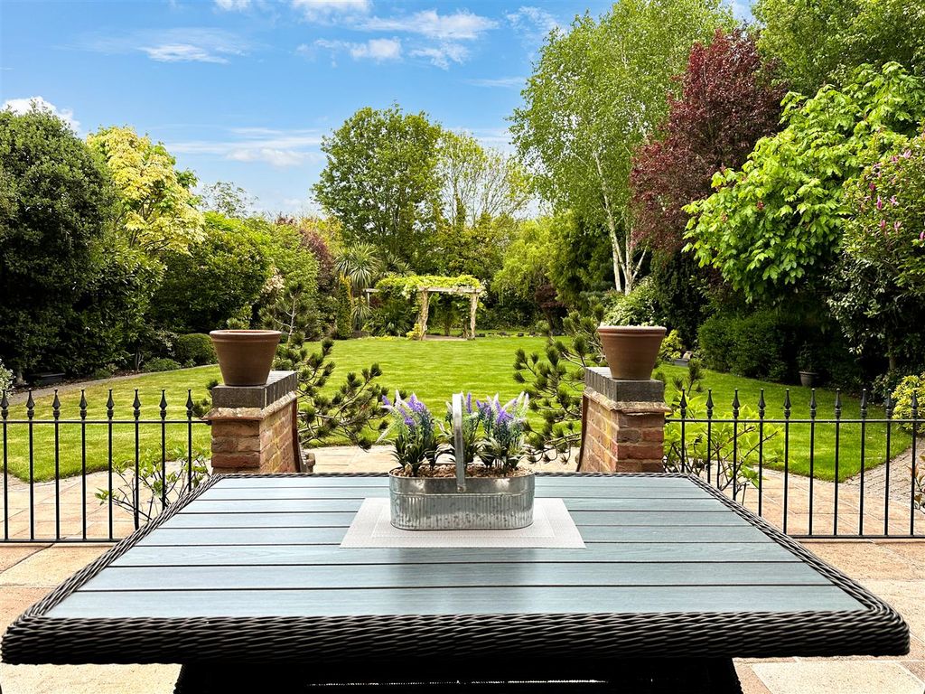 Additional image 9 of 4 bed detached house for saleOld Orchard, Farndon Road, Newark NG24
