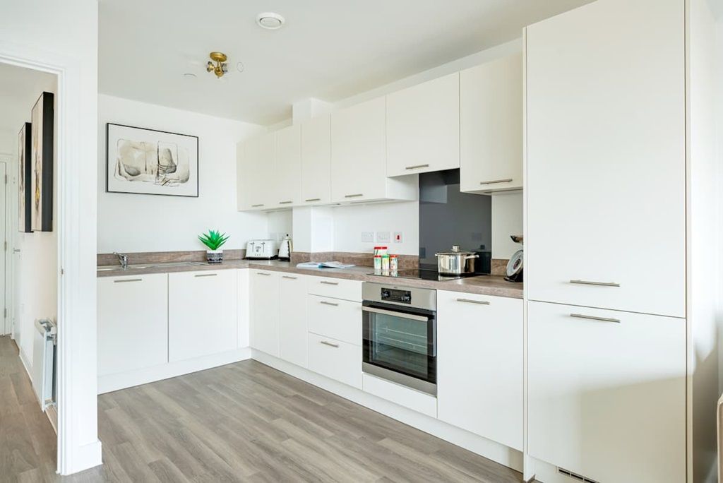 1 bed flat for sale"1 Bedroom Apartment - Plot 72" at Wyvern Place, Richard Avenue, Wivenhoe, Colchester CO7 photo 5