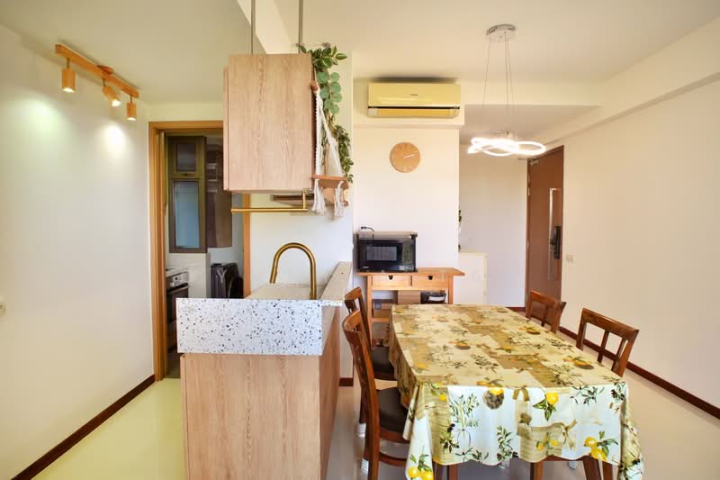 2 Hougang Street 32 photo 5