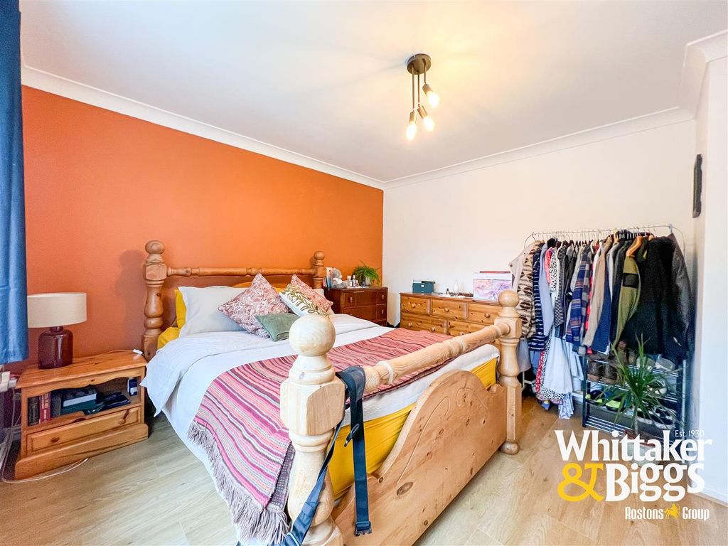 Additional image 10 of 2 bed flat for salePrince Charles Avenue, Leek ST13