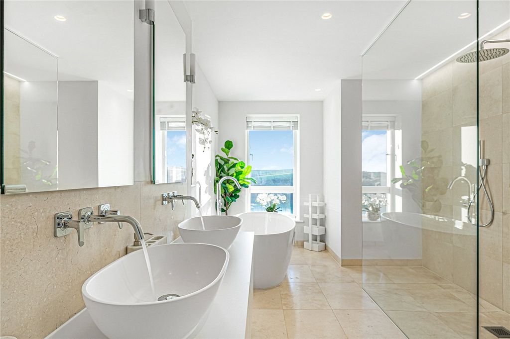 Additional image 16 of 4 bed detached house for saleWoodlands, Pentire Crescent, Newquay, Cornwall TR7