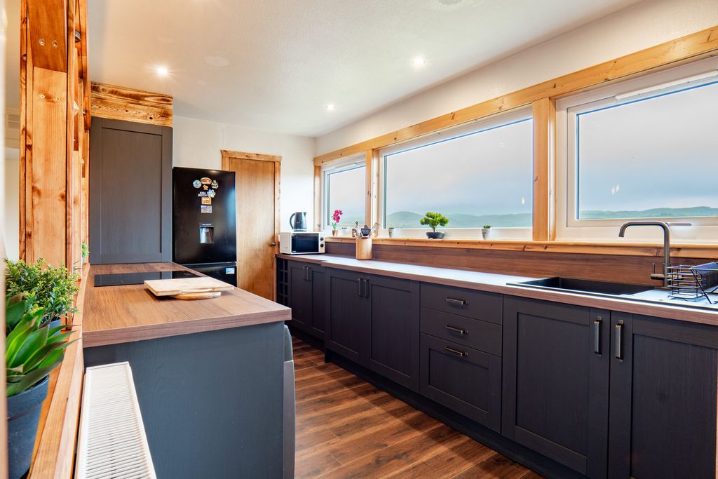 Additional image 8 of 2 bed detached bungalow for saleLochinver, Lairg IV27
