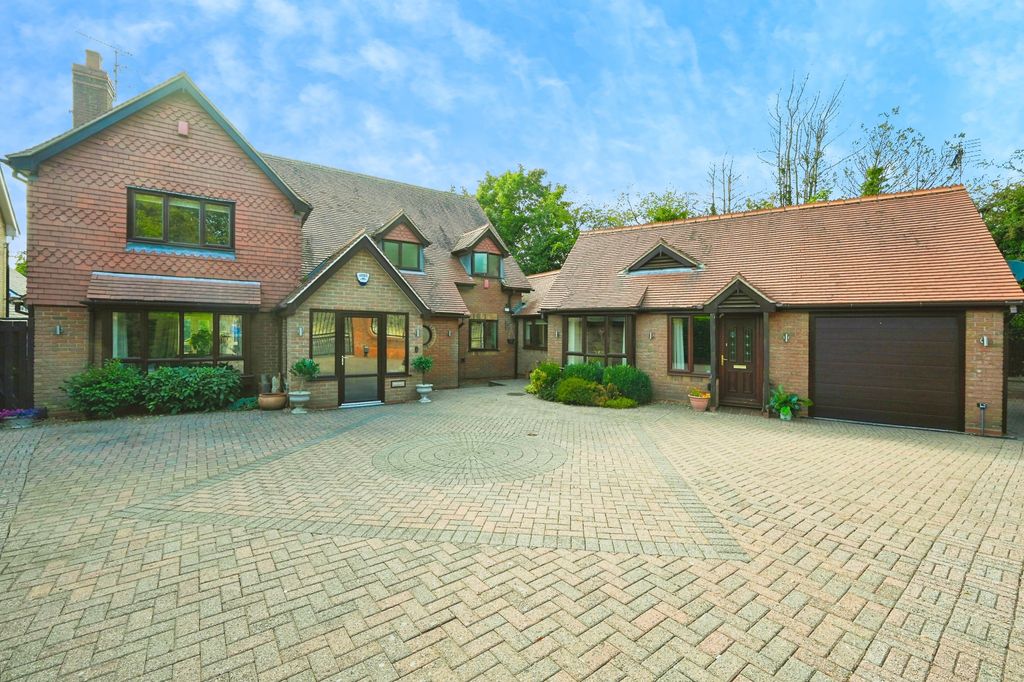 5 bed detached house for saleLichfield Lane, Mansfield NG18