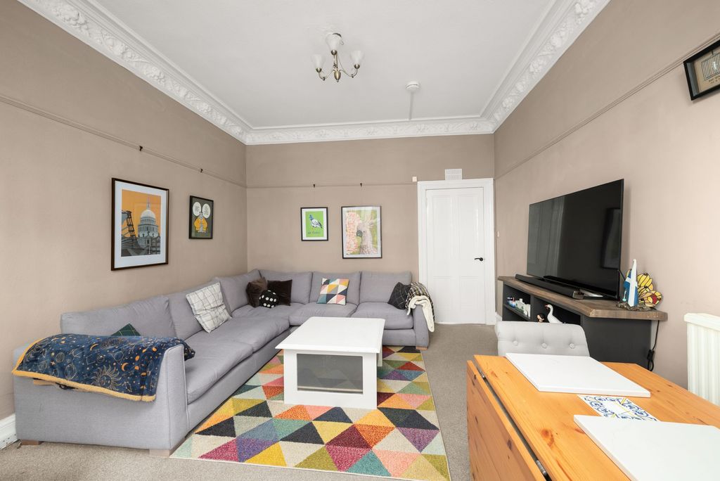Additional image 3 of 2 bed flat for saleG/L 15 Bellefield Avenue, Dundee DD1