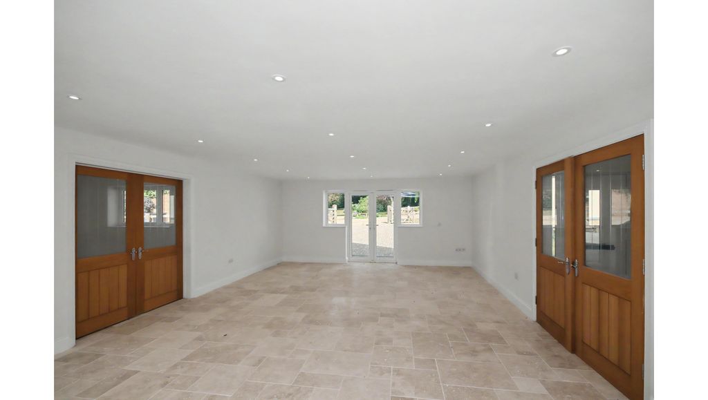 Additional image 5 of 4 bed property for saleOrchard House, 6 The Highlands, Exning, Newmarket, Suffolk CB8