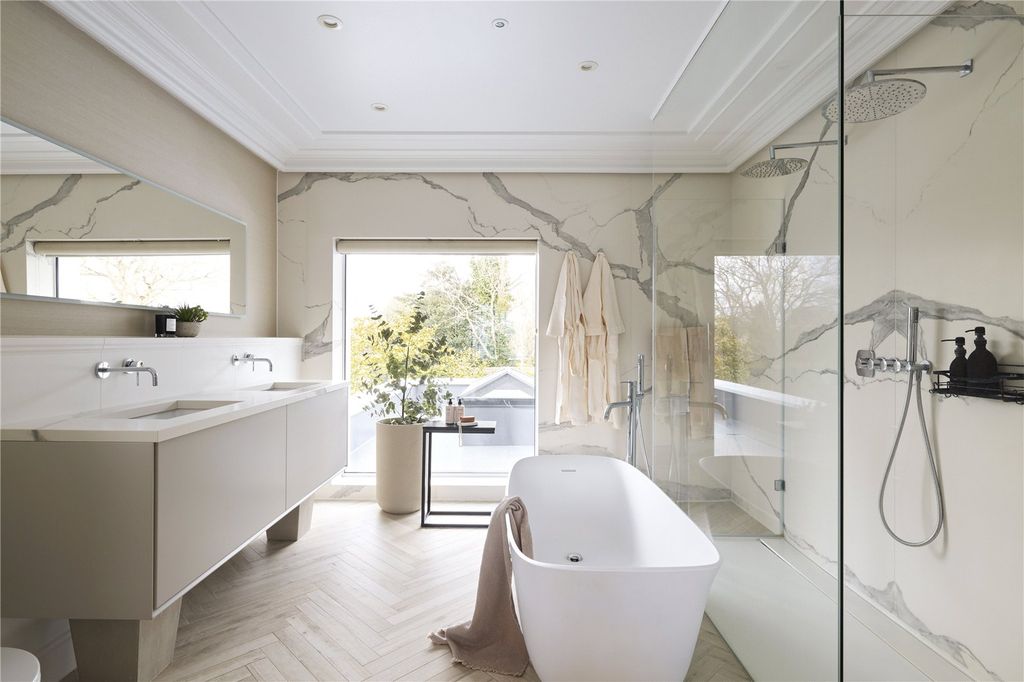 Additional image 18 of 5 bed detached house for saleElms Avenue, Poole, Dorset BH14